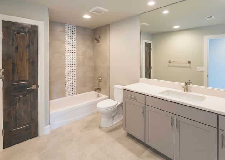 Value added bathroom remodeling Bakersfield